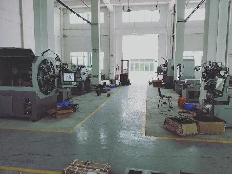 China Factory High Production Double Hook Chain Making Machine