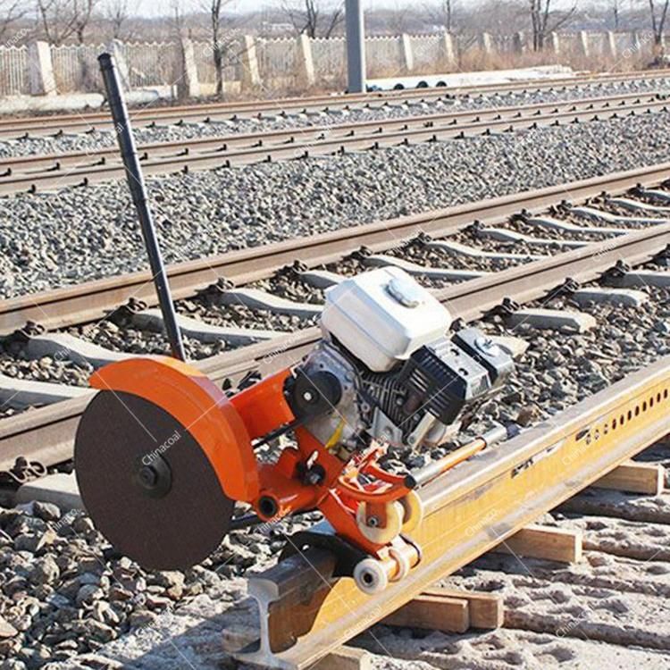 Railway Internal Combustion Rail Cutting Machine Railtrack Cutter Saw