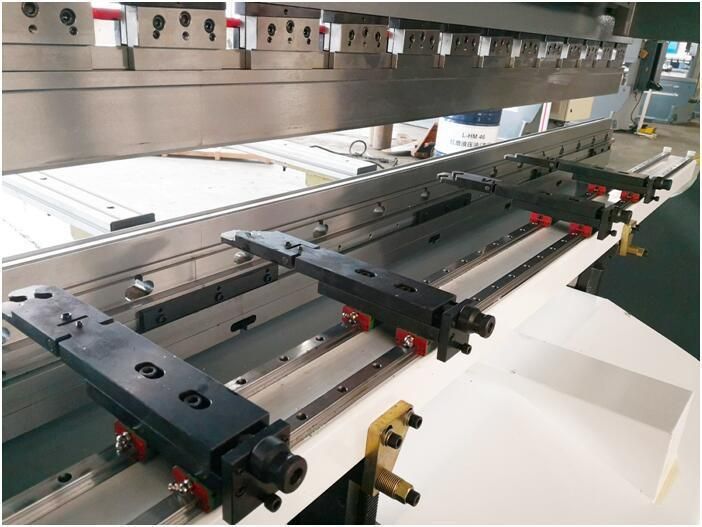 New Style Electro-Hydraulic CNC Press Brake for Metal Plate, Kcn-16032