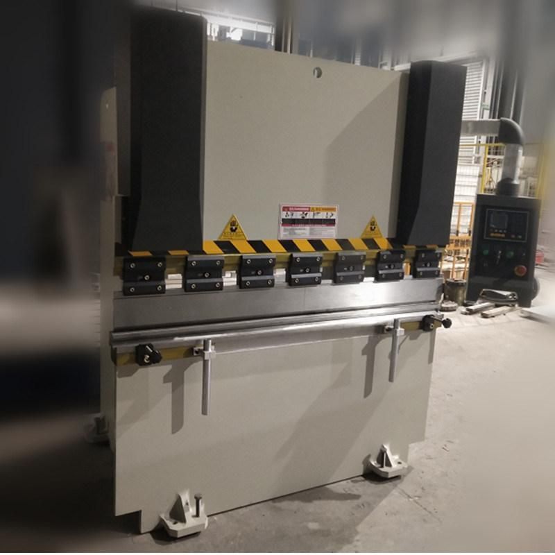 Hydraulic Press Brake Metal Bending Machine 30t CNC Hydraulic Folding Machine