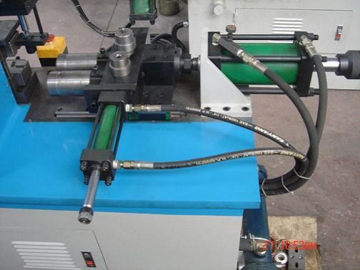 Automatic Pipe/Tube End Forming Machine GM-50