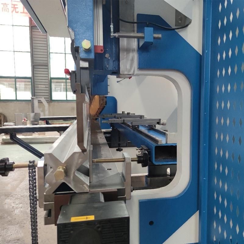 Da53t System CNC 110t Hydraulic Press Brake Bending Machine Price