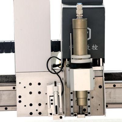 Manufacturer CNC Machinery Oscillating Knife Cutting Machine for Cutting Shoes-Pad Leather