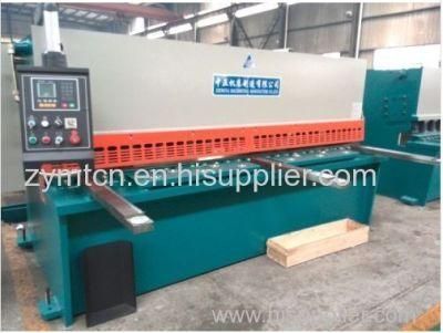 Hydraulic Shearing Machine (QC12k - 12 * 8000) with ISO9001 CE Certification