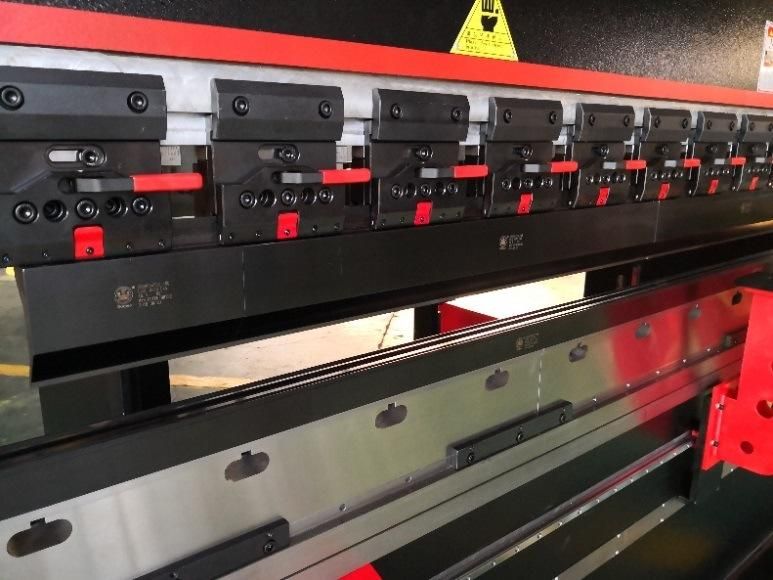 High Configuration 125 Ton 3200mm CNC Hydraulic Press Brake with CT8