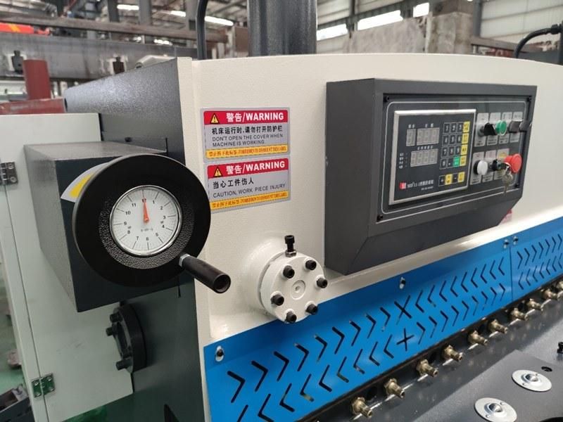 China Brand CNC Shearing Machine/Sheet Metal Guillotine Cutting 6*3200