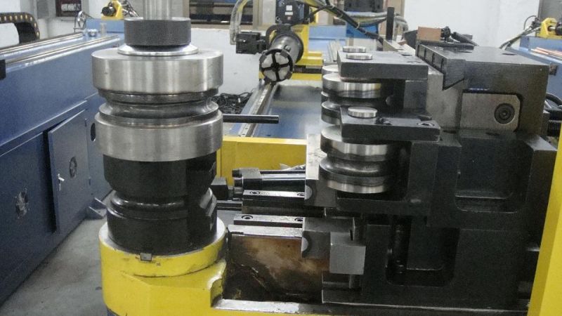 Manufacture Sells Dw38CNC X 3A-2sv CNC Pipe Bending Machine with Push Bending Function