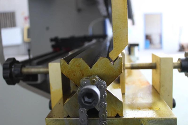 We67K CNC Hydraulic Press Brake Bending Machine Metal Sheet Bender