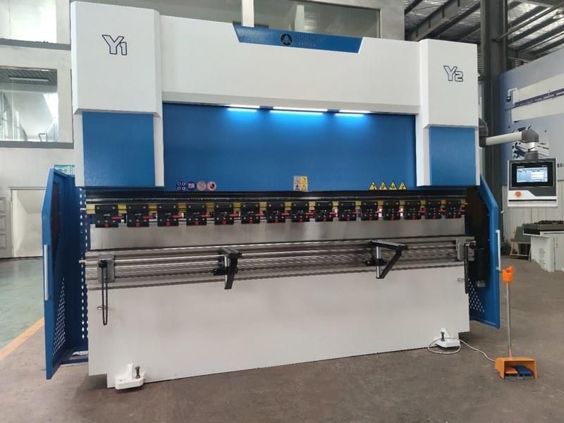 Da53t System CNC 110t Hydraulic Press Brake Bending Machine Price