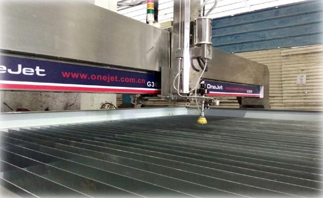 Metal Sheet Cold Cutting by Onejet Water Jet