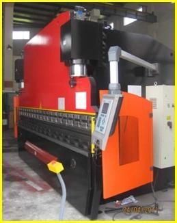 Heavy Duty CNC Bending Machine with Da52