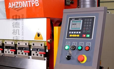 Zdmt Hydraulic CNC Press Brake with E200p CNC Controller