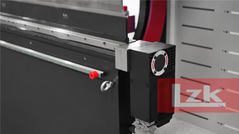 CNC Automatic Press Brake Machine 130tonx3200mm
