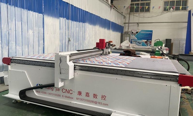 EPE Foam Sheet Vibration Knife Cutting Machine with Good Quality,