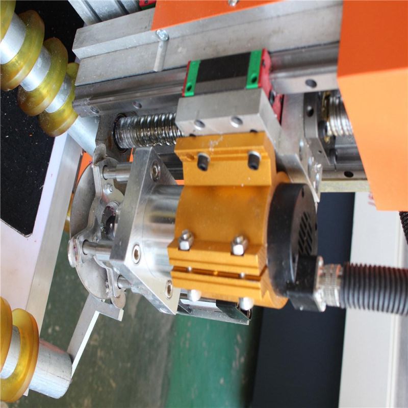 High Quality CNC Vibration Knife Cutting Machine with Creasing Wheel